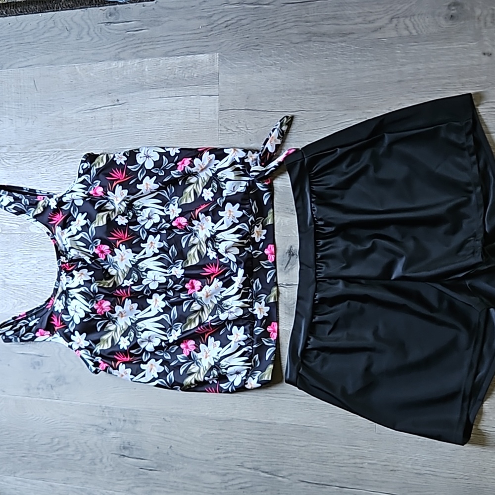 Womens Tankini Swimsuit Set